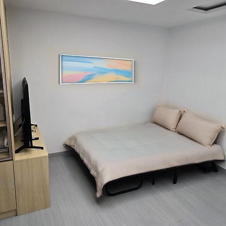 Pillows Coliving Hong Kong Exterior photo