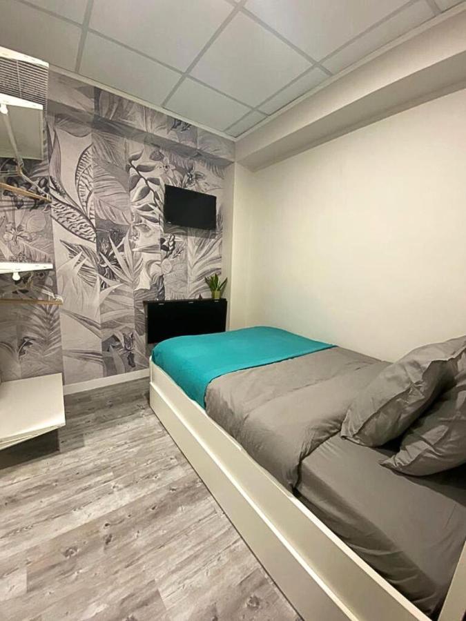Pillows Coliving Hong Kong Exterior photo