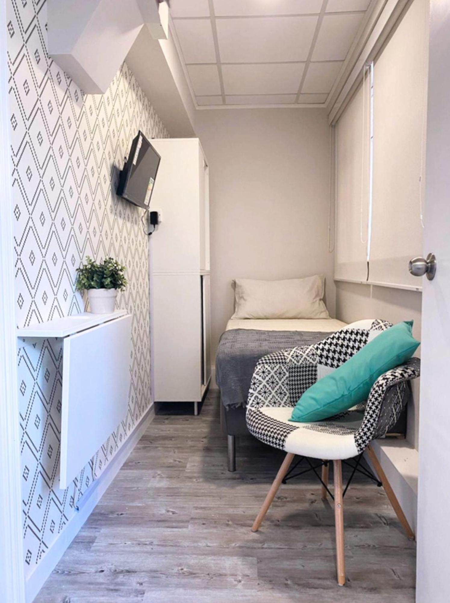 Pillows Coliving Hong Kong Exterior photo